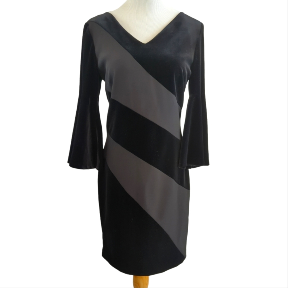 Tahari black velvet striped dress w/ bell sleeves, satin green lining, Sz 6